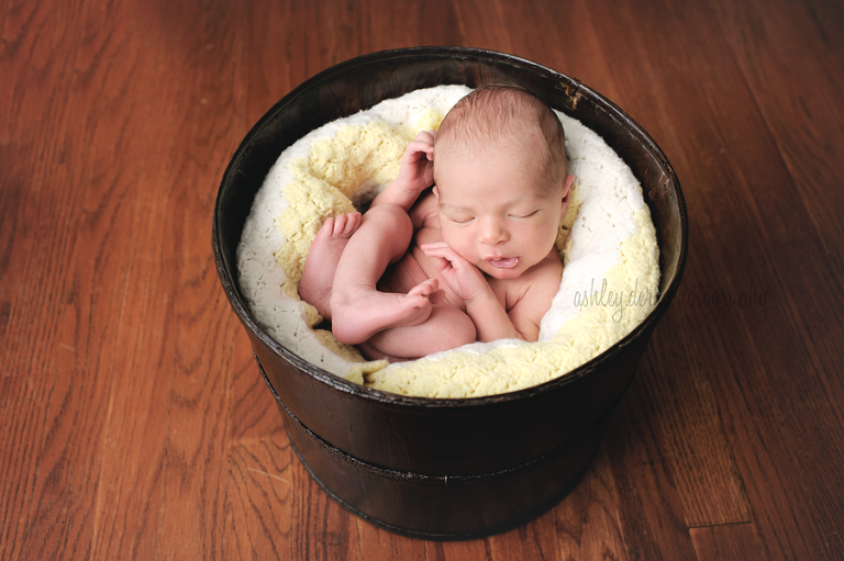 pittsburgh baby and birth photographer
