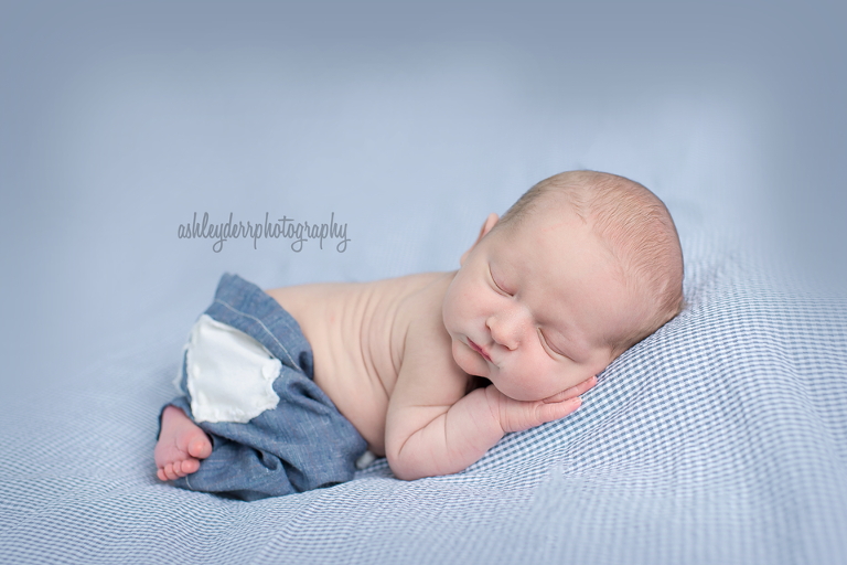 newborn baby boy mini photography session pittsburgh