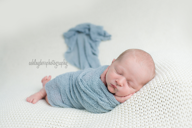 newborn baby boy mini photography session pittsburgh