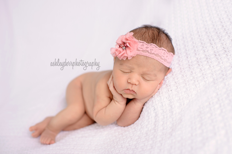 Pine Richland Gibsonia newborn baby photographer mini session