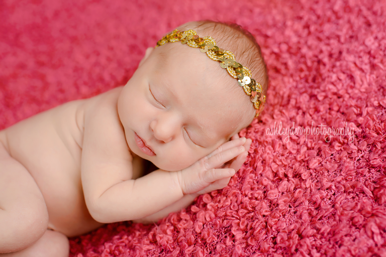 newborn infant baby photographer allison park pittsburgh