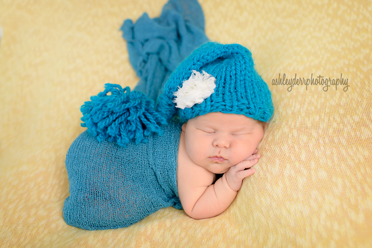 chubby newborn baby girl pittsburgh infant photographer