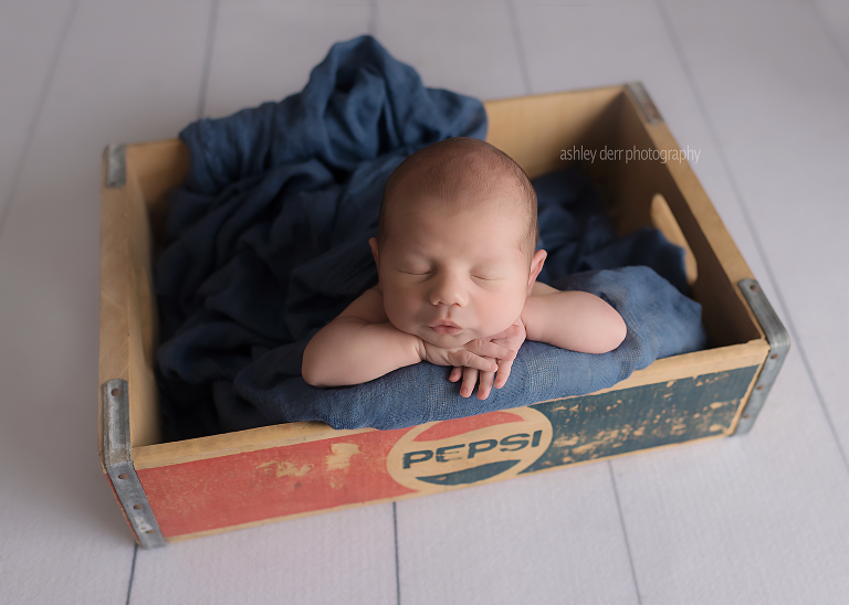 wexford pa newborn boy in Pepsi crate