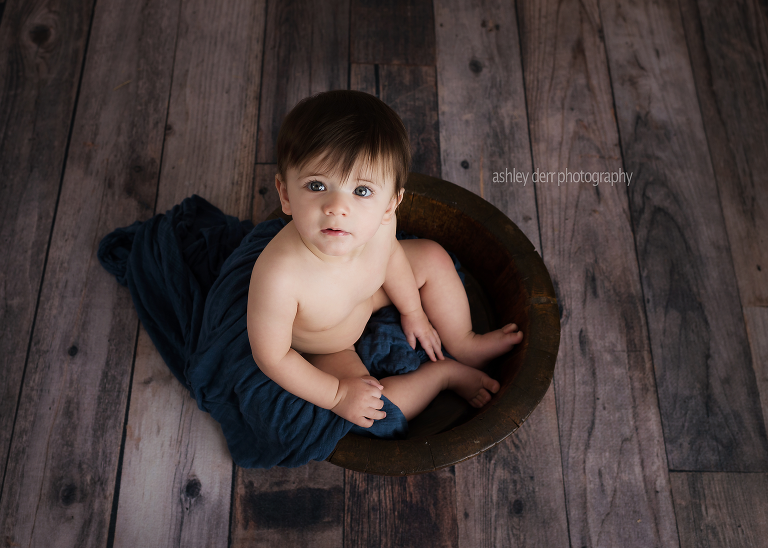 six month baby photographer in pittsburgh