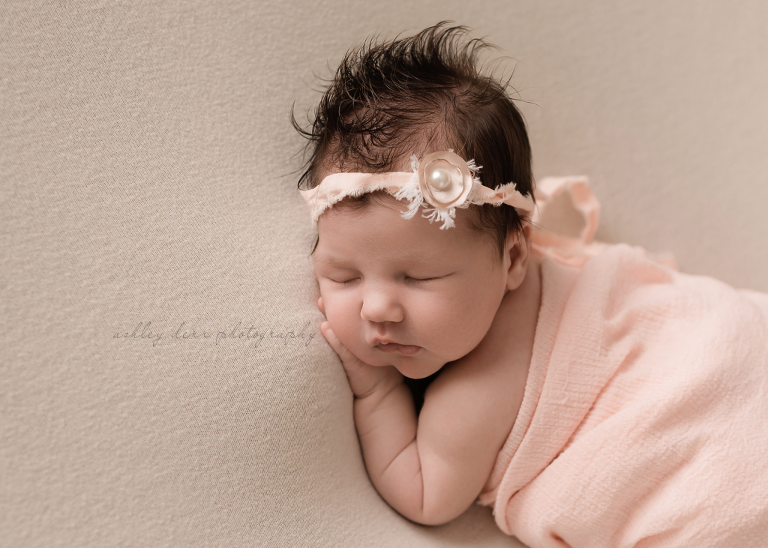 pittsburgh newborn photographer 15234