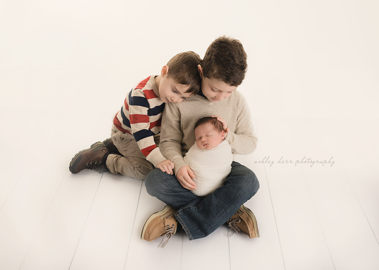 pittsburgh newborn photographer 15215 siblings