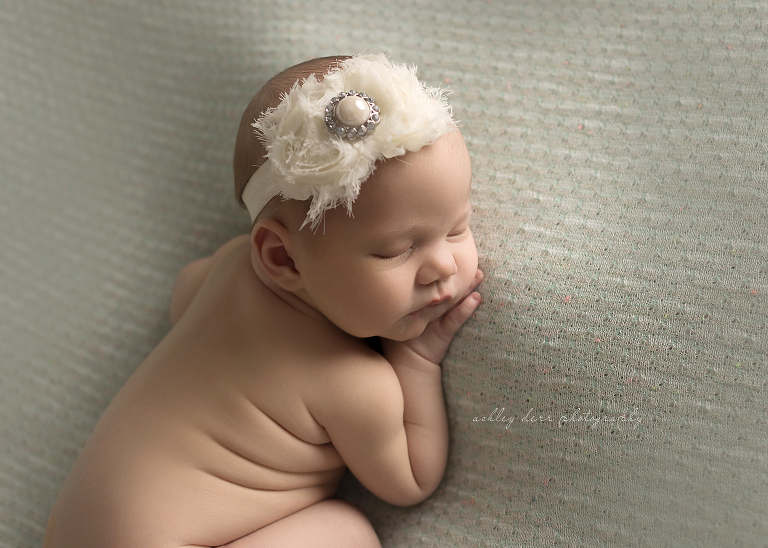 Brooke Noelle- Bethel Park newborn photographer