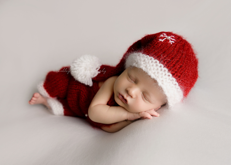 Best newborn photographer in pittsburgh